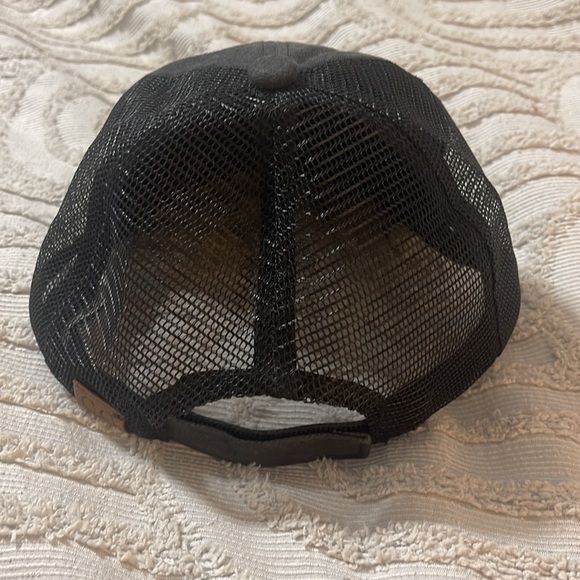 CC brand hat with Velcro back and jeweled heart - Picture 3 of 9